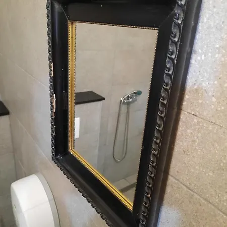 Vandrerhjem Lima *