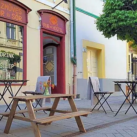 Lima Vandrerhjem Győr