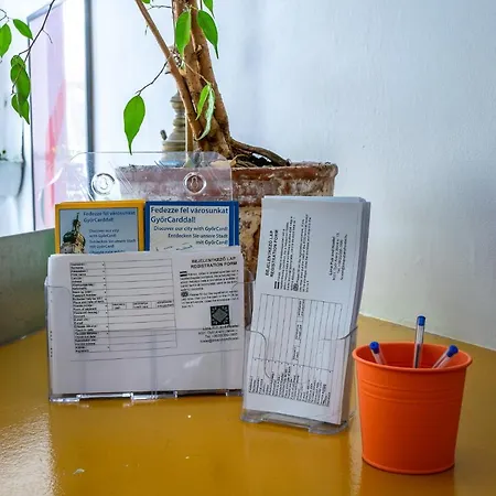 Lima Hostel *