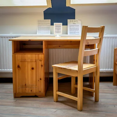 Lima بيت شباب